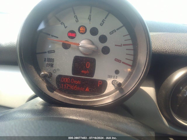2011 MINI COOPER WMWSU3C58BT096397 Photo 6