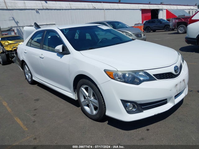Toyota CAMRY SE 2014 4T1BF1FK6EU827227 main image