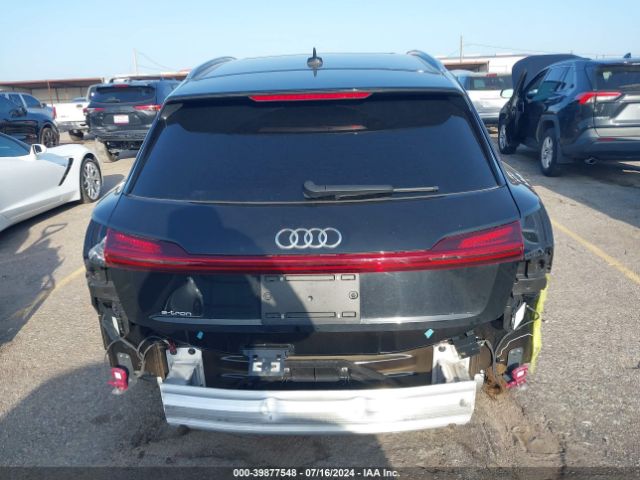 WA1LABGE7KB017550 Audi E-tron Premium Plus
