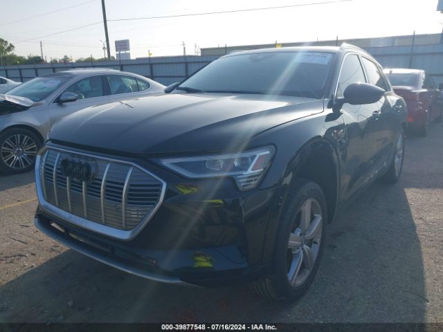 WA1LABGE7KB017550 Audi E-tron Premium Plus