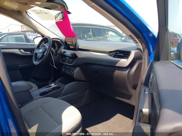 1FMCU9G60LUC15838 Ford ESCAPE SE