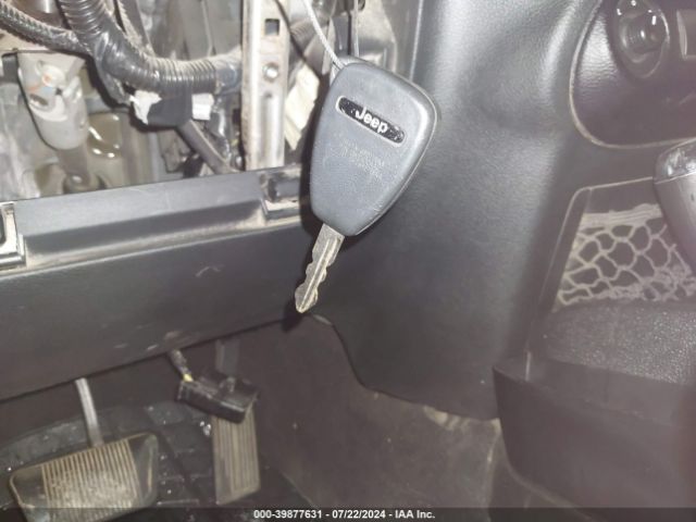 1C4BJWDG7GL341033 Jeep Wrangler Unlimited Sport