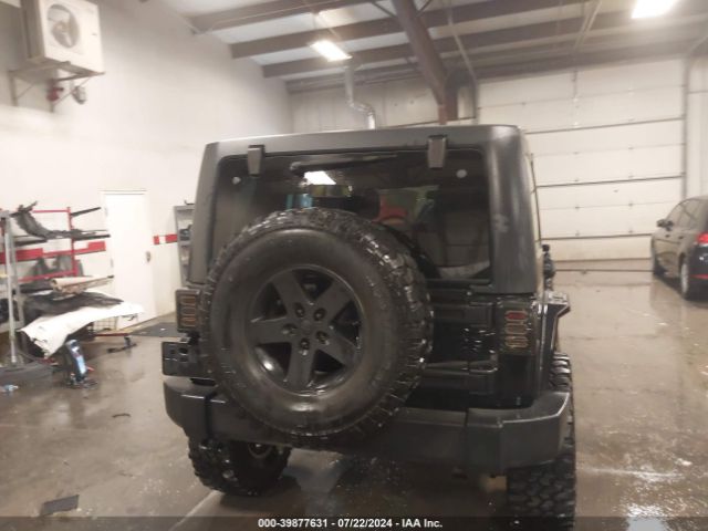 1C4BJWDG7GL341033 Jeep Wrangler Unlimited Sport