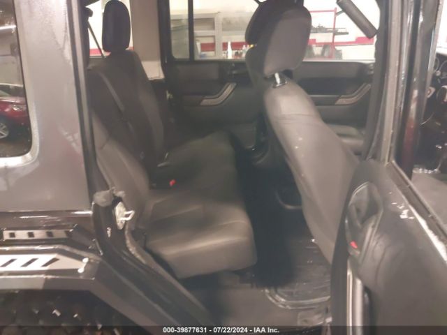 1C4BJWDG7GL341033 Jeep Wrangler Unlimited Sport