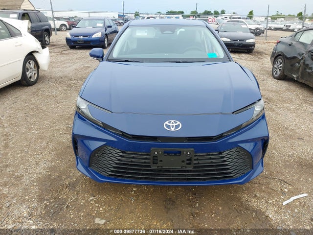 Toyota CAMRY LE 2025 4T1DAACK8SU009263 Image 12