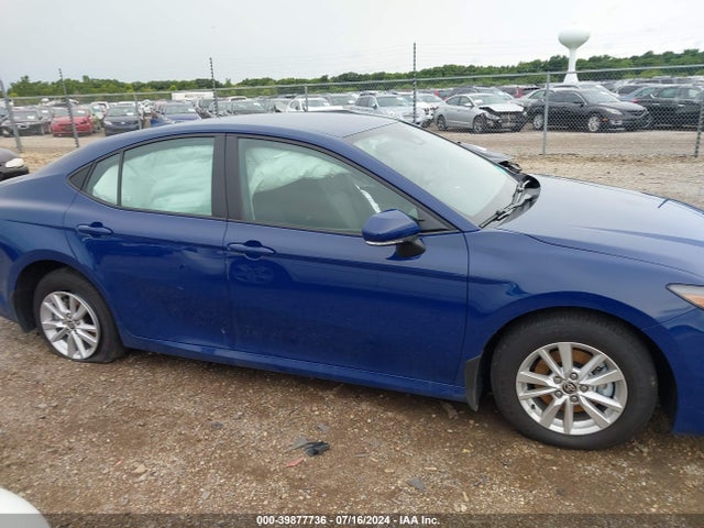 Toyota CAMRY LE 2025 4T1DAACK8SU009263 Image 13