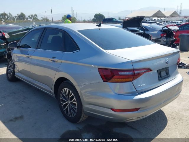 3VWEB7BUXKM175880 Volkswagen Jetta 1.4t Sel