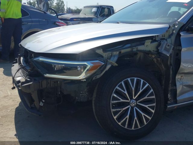 3VWEB7BUXKM175880 Volkswagen Jetta 1.4t Sel