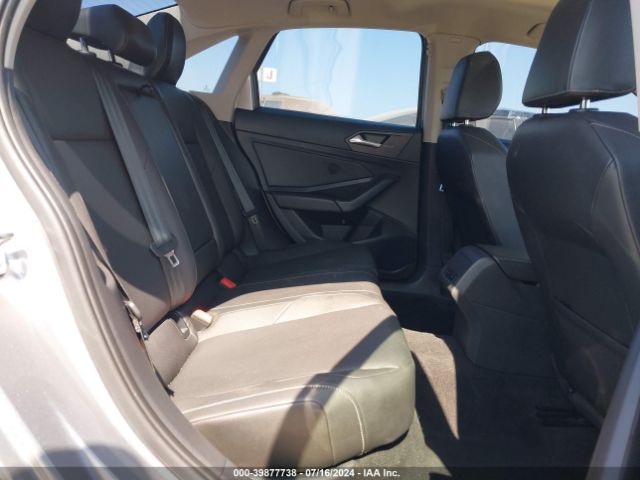 3VWEB7BUXKM175880 Volkswagen Jetta 1.4t Sel