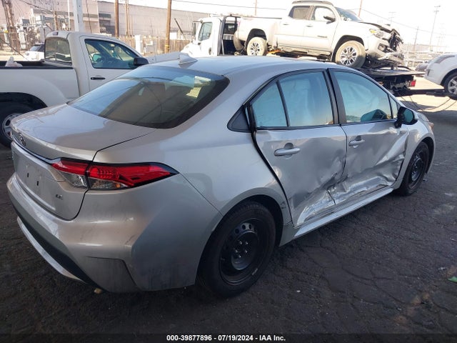 Toyota COROLLA LE 2021 5YFEPMAE9MP223796 Image 4