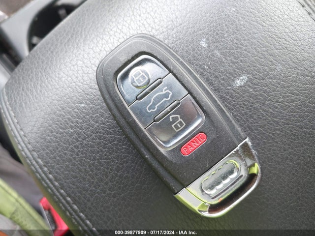 WA1LFAFP5EA040463 Audi Q5 2.0t Premium