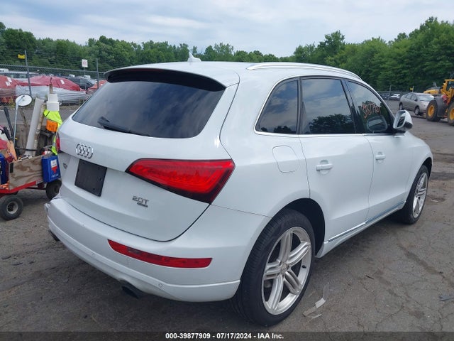 WA1LFAFP5EA040463 Audi Q5 2.0t Premium