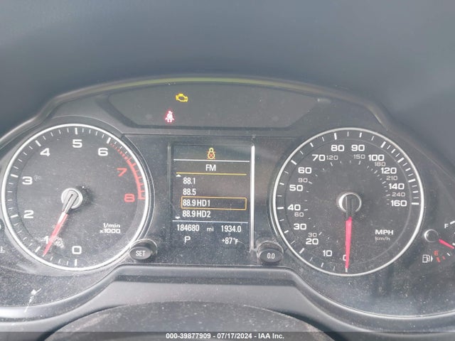 WA1LFAFP5EA040463 Audi Q5 2.0t Premium