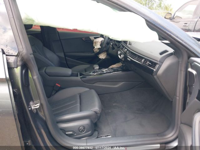 WAUENCF53KA092730 Audi A5 45 Premium
