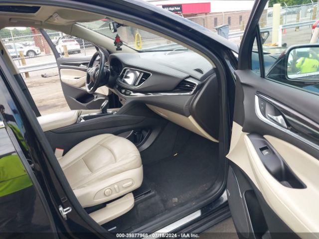 5GAEVBKW4JJ213678 Buick Enclave Premium