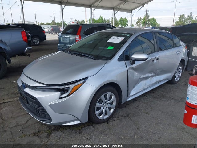Toyota Corolla Hybrid Le 2023 JTDBCMFEXP3007959 Image 2