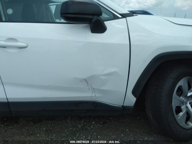 Toyota RAV4 LE 2022 2T3F1RFV3NC288602 Image 17