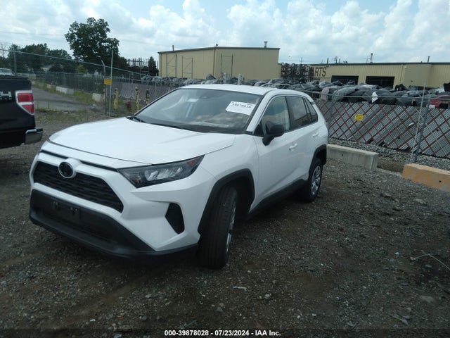 Toyota RAV4 LE 2022 2T3F1RFV3NC288602 Image 2