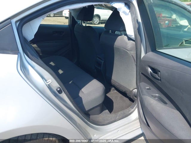 Toyota COROLLA LE 2022 JTDEAMDE4NJ043242 Image 8