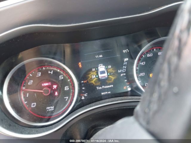 2C3CDXBG1KH657414 Dodge Charger Sxt Rwd