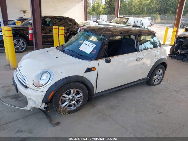 2011 MINI COOPER WMWSU3C52BT092930 Photo 1