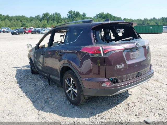2T3RFREV3JW818477 Toyota Rav4 Xle