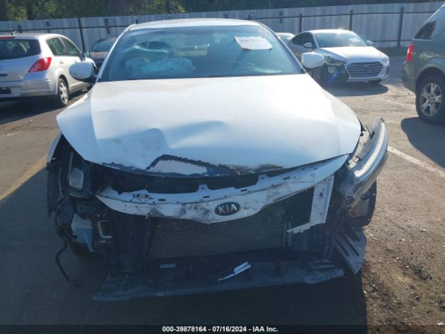KNAGM4A75F5659884 KIA Optima Lx