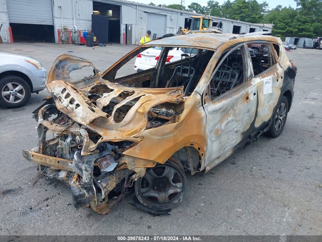 Toyota RAV4 LE 2018 JTMBFREV0JJ718787 Image 2