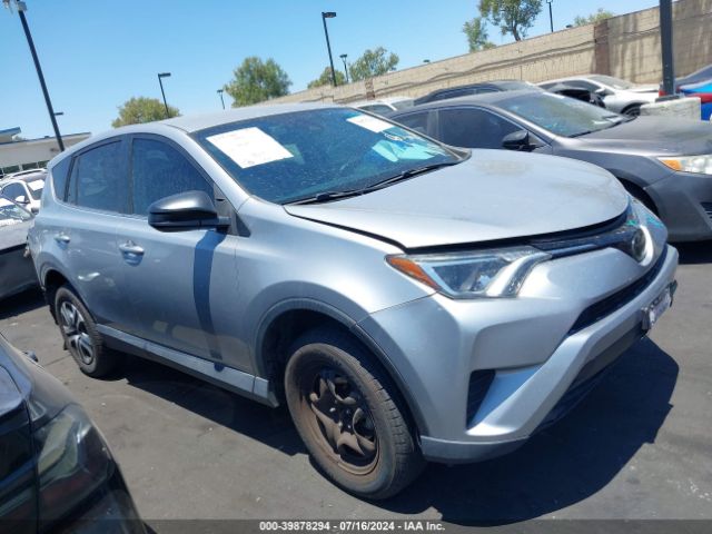 2T3ZFREVXJW417704 Toyota RAV4 LE