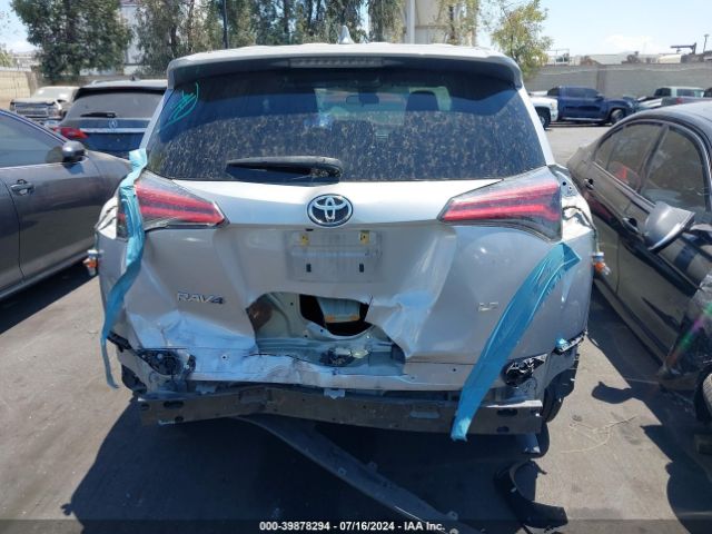 2T3ZFREVXJW417704 Toyota RAV4 LE
