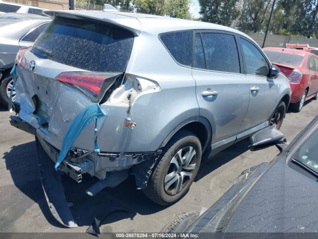 2T3ZFREVXJW417704 Toyota RAV4 LE