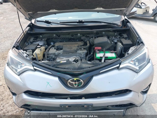 Toyota Rav4 Xle 2018 JTMRFREV7JD241126 Image 10