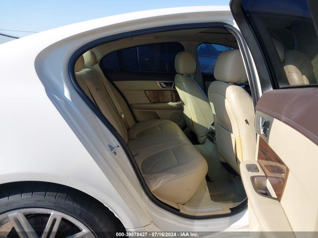 2009 JAGUAR XF SAJWA07C191R09512 Photo 7
