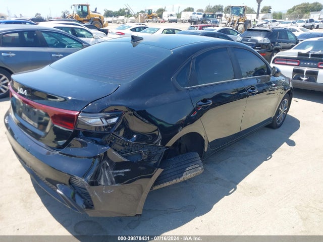 KIA Forte Lxs 2023 3KPF24AD5PE667032 Image 4