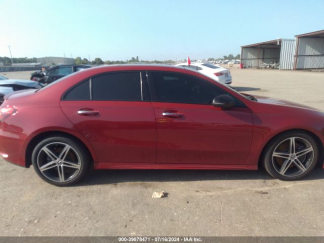 W1K3G4FB2LJ218289 Mercedes-Benz A 220 4matic