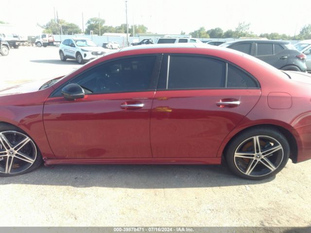 W1K3G4FB2LJ218289 Mercedes-Benz A 220 4matic