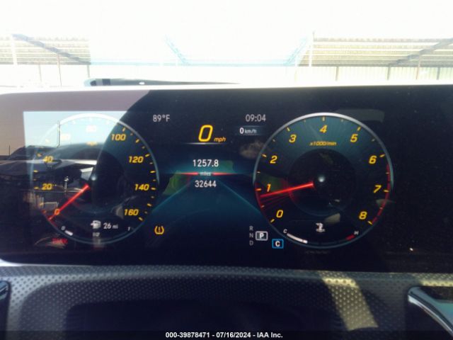 W1K3G4FB2LJ218289 Mercedes-Benz A 220 4matic