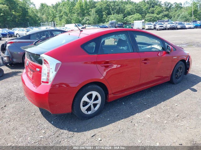 Toyota Prius Two 2015 JTDKN3DU1F0461936 Image 4