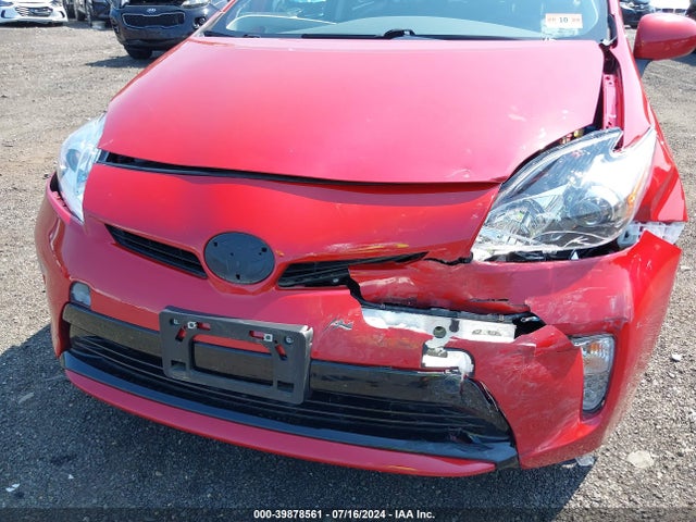 Toyota Prius Two 2015 JTDKN3DU1F0461936 Image 6