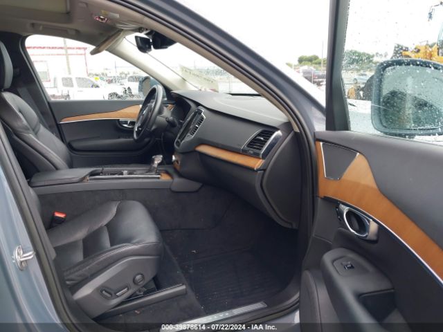 YV4A221K6N1845136 Volvo Xc90 T6 Momentum 6 Passenger