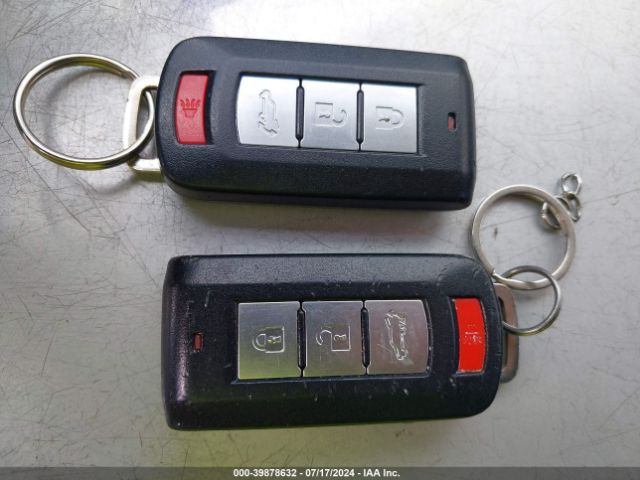JA4AD3A36EZ004876 Mitsubishi Outlander Se