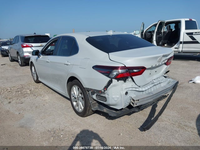 Toyota CAMRY LE 2023 4T1C11AK1PU116502 Image 3