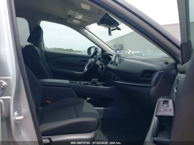 5N1BT3AAXRC673930 Nissan Rogue S Fwd