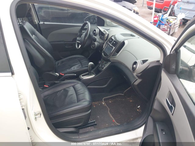 Chevrolet Sonic Ltz Auto 2015 1G1JE6SB5F4119809 Image 5