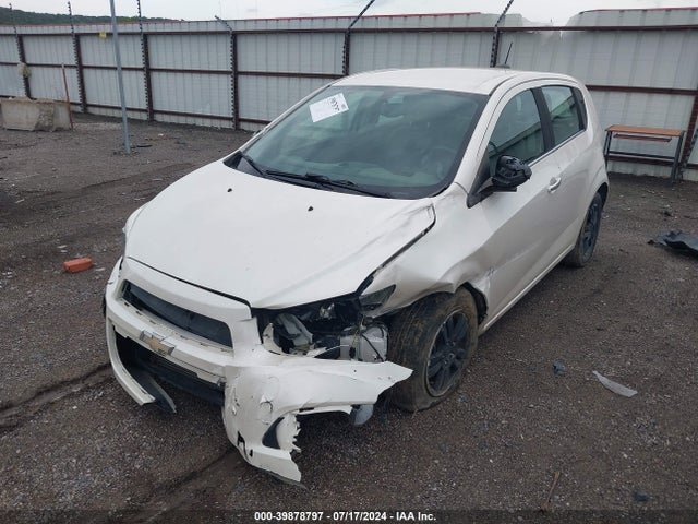 Chevrolet Sonic Ltz Auto 2015 1G1JE6SB5F4119809 Image 6