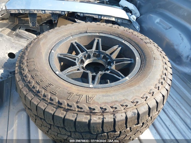 3C6UR5DLXMG522880 RAM 2500 Big Horn  4x4 6'4 Box