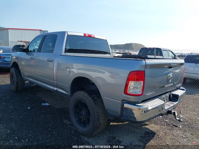 3C6UR5DLXMG522880 RAM 2500 Big Horn  4x4 6'4 Box
