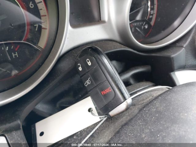3C4PDDBG9ET175698 Dodge Journey Sxt