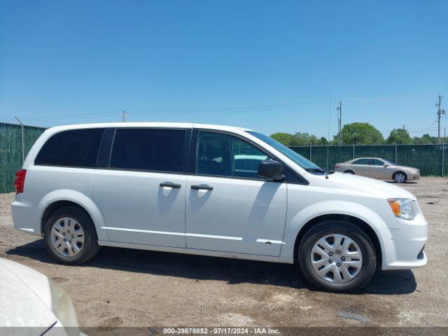 2C4RDGBGXKR789054 Dodge Grand Caravan Se