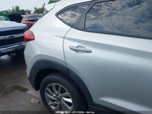 Hyundai TUCSON SE 2018 KM8J2CA43JU818099 Image 20